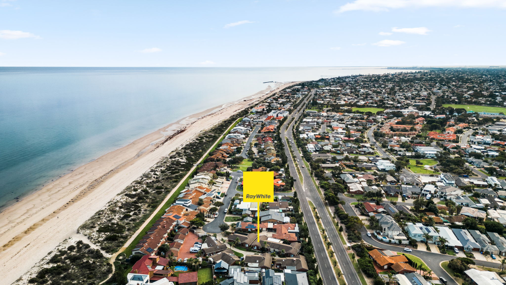 11 Cormorant Ct, West Lakes Shore, SA 5020