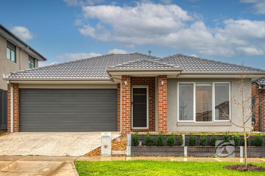 15 Caravan Pde, Berwick, VIC 3806