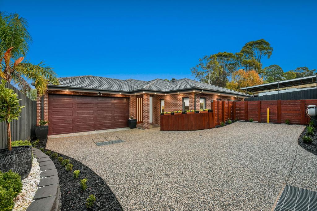 44a Bimbadeen Dr, Mooroolbark, VIC 3138