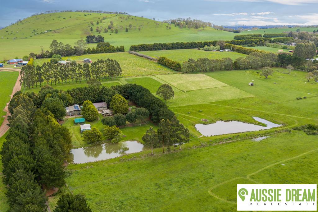 13 Brougham St, Gordon, VIC 3345