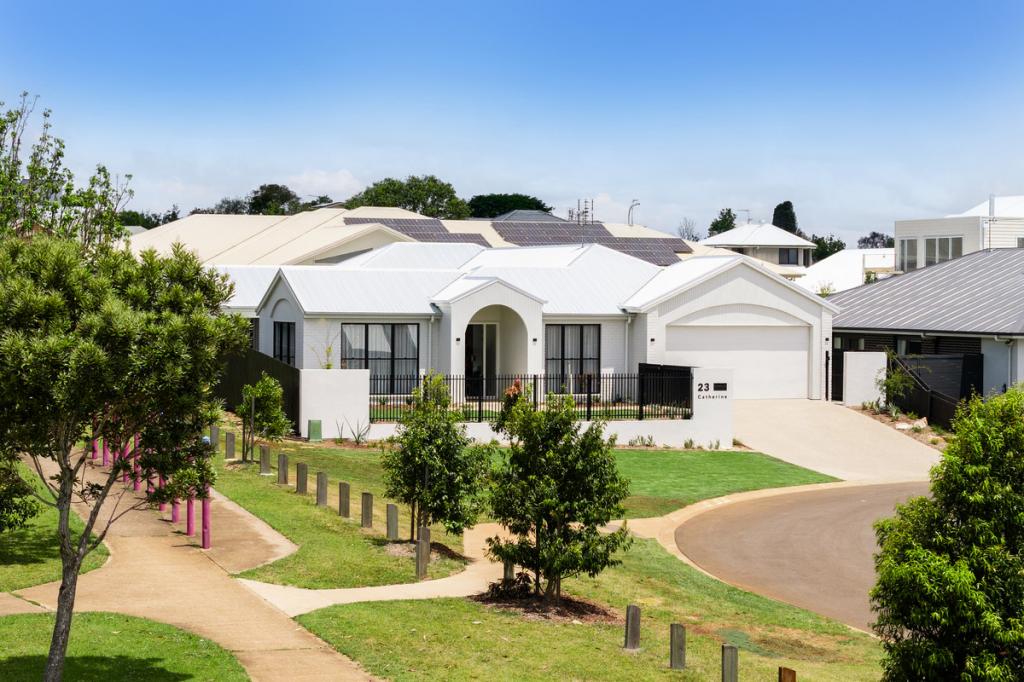 23 CATHERINE CCT, MIDDLE RIDGE, QLD 4350