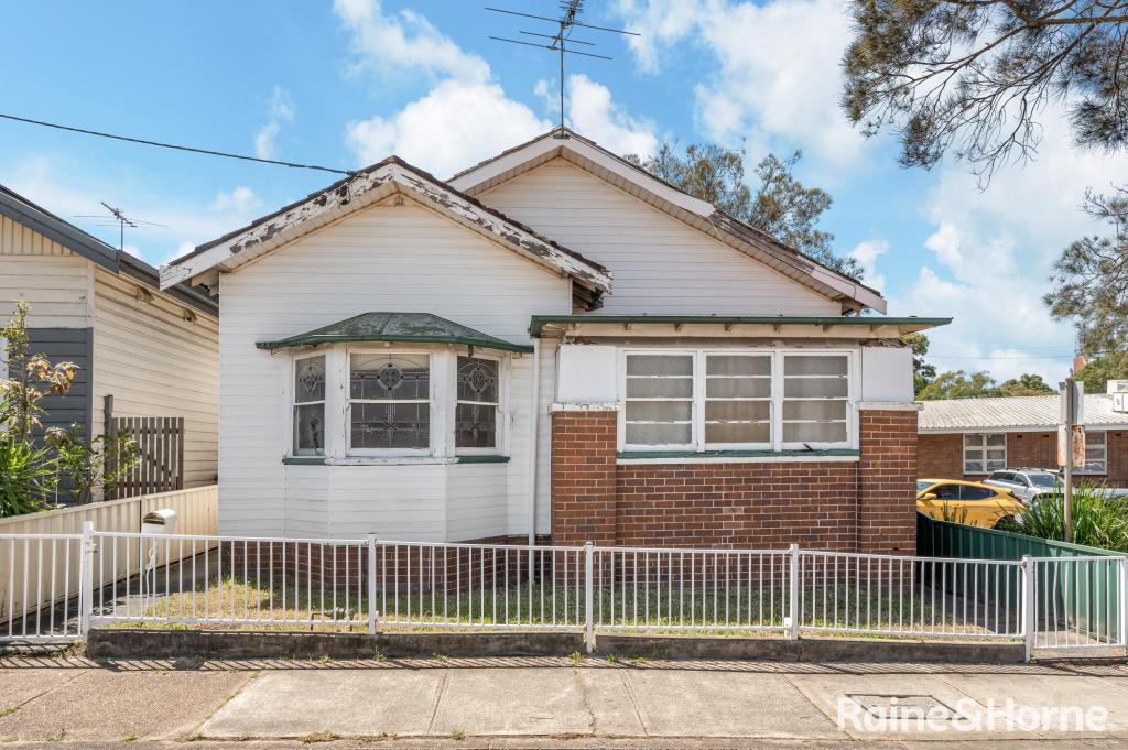 5 Kerr St, Mayfield, NSW 2304