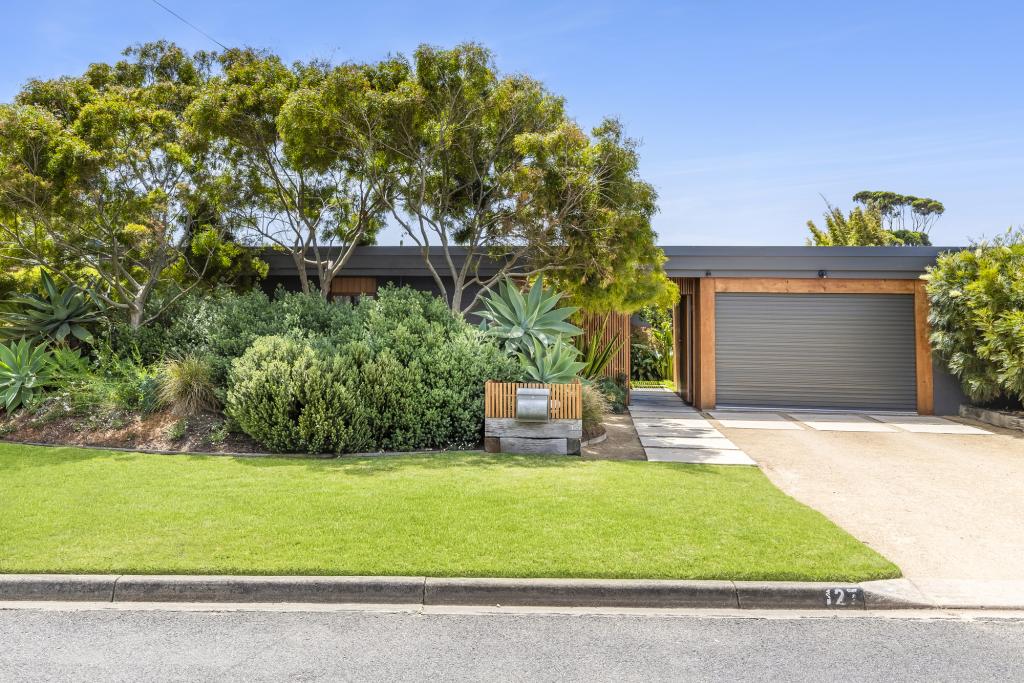 127 Powell St E, Ocean Grove, VIC 3226