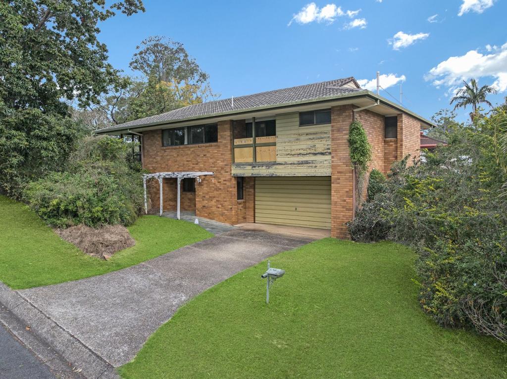 4 KIRIWINA ST, FIG TREE POCKET, QLD 4069