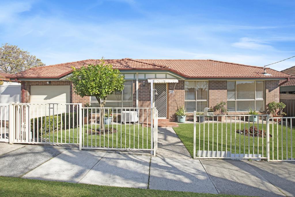 18A NULLAWARRA AVE, CONCORD WEST, NSW 2138