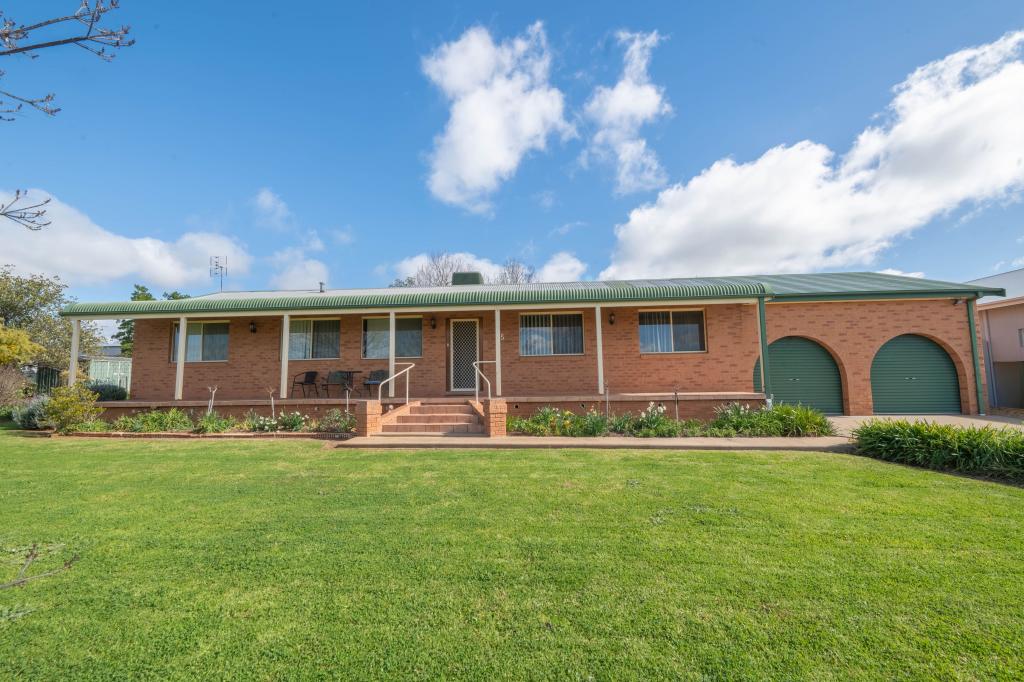 5 Tickner St, Forbes, NSW 2871