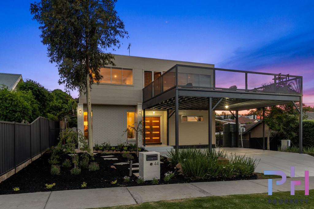 44 Race St, Flora Hill, VIC 3550