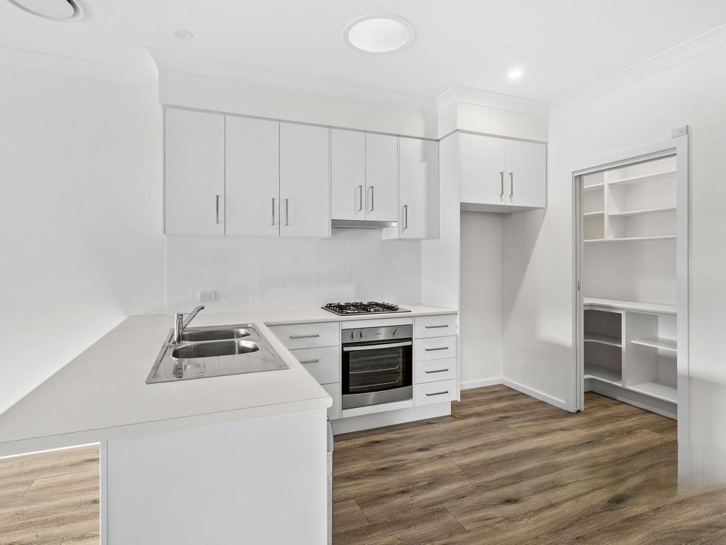 370b Bong Bong Rd, Horsley, NSW 2530
