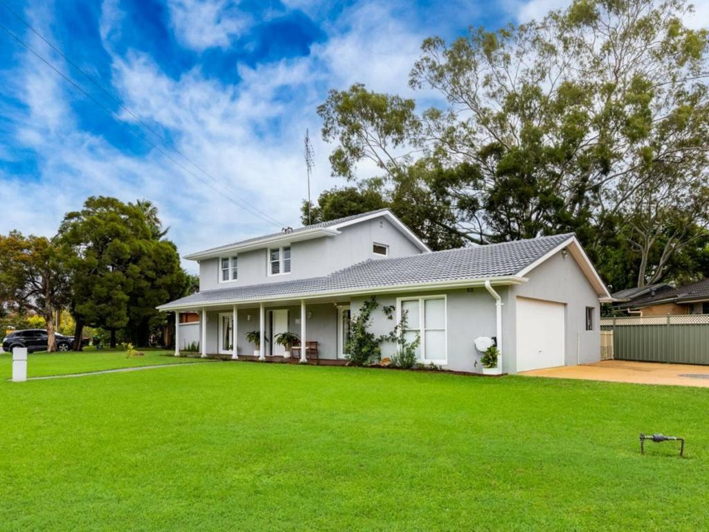 11 Avoca Ave, Emu Plains, NSW 2750