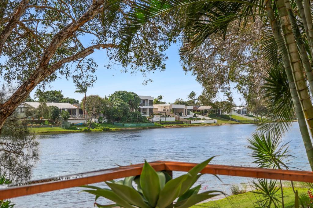 26/20-24 Barbet Pl, Burleigh Waters, QLD 4220