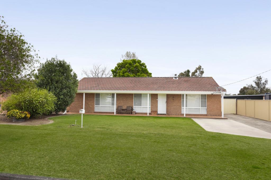 27 Chapman St, Tahmoor, NSW 2573