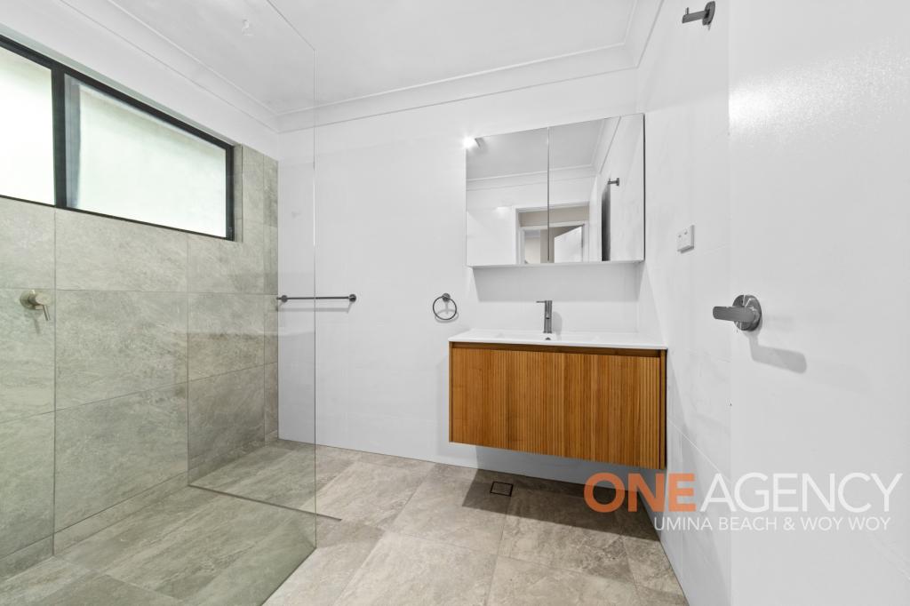 2 Nari Ave, Point Clare, NSW 2250