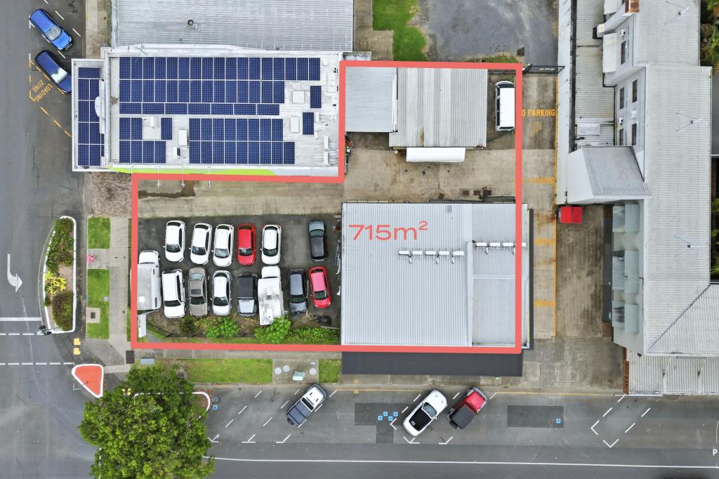 133-135 Lake St, Cairns City, QLD 4870