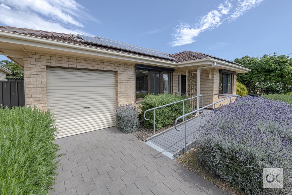 10 Collie Ave, Port Noarlunga South, SA 5167