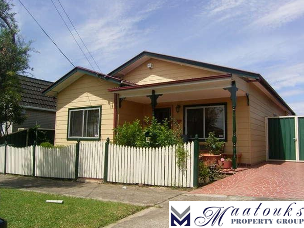 32 Farnell St, Merrylands, NSW 2160