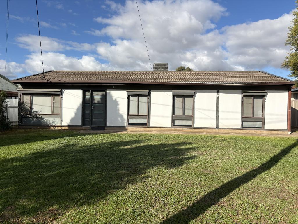 49 Graham St, Lake Albert, NSW 2650