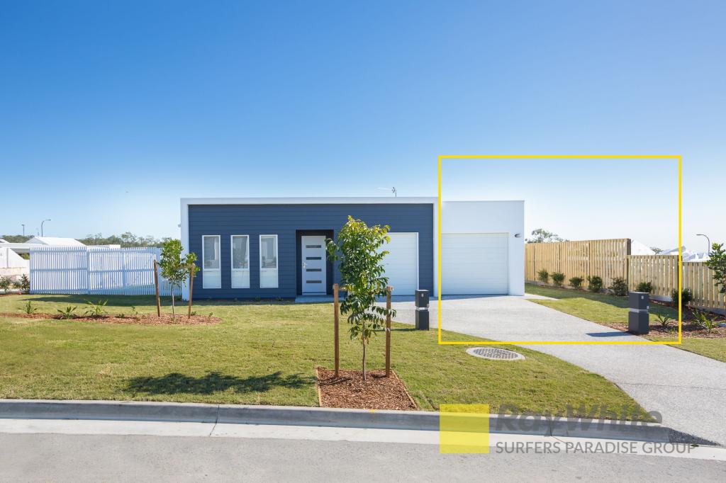 2/2 Howell Cres, Pimpama, QLD 4209