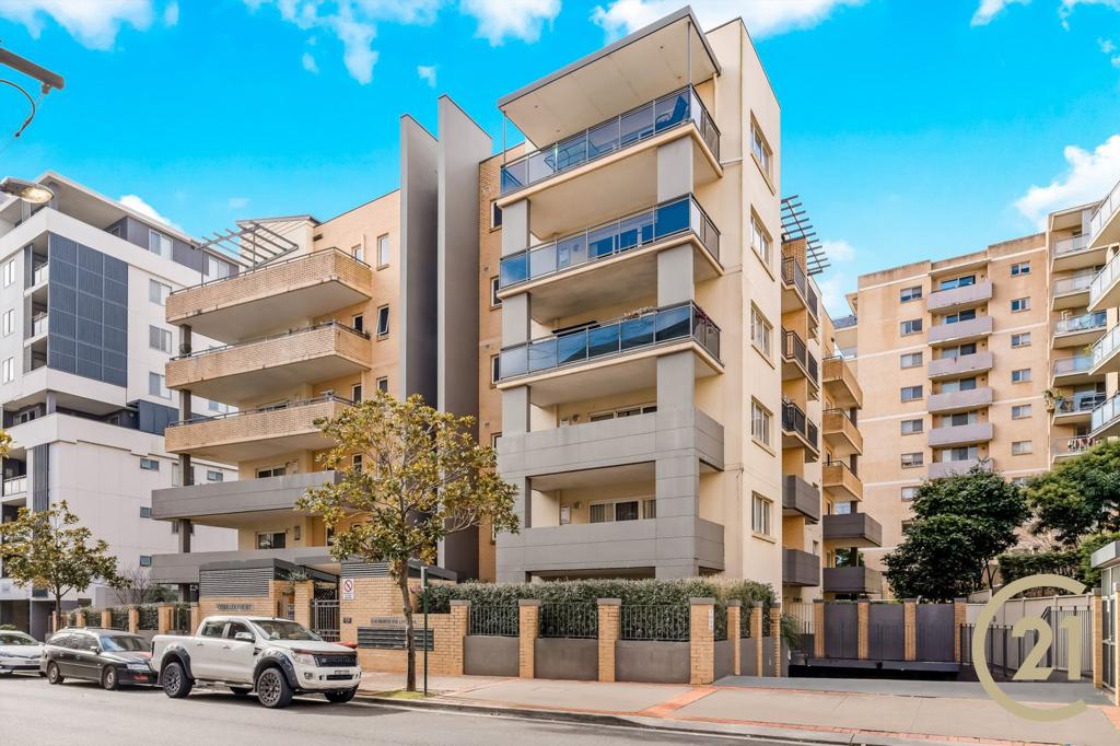 1/8-10 Browne Pde, Warwick Farm, NSW 2170