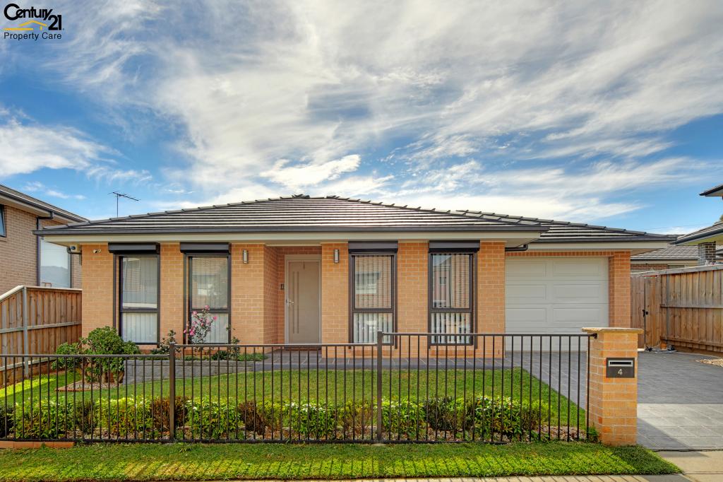 4 Grampian Ave, Minto, NSW 2566
