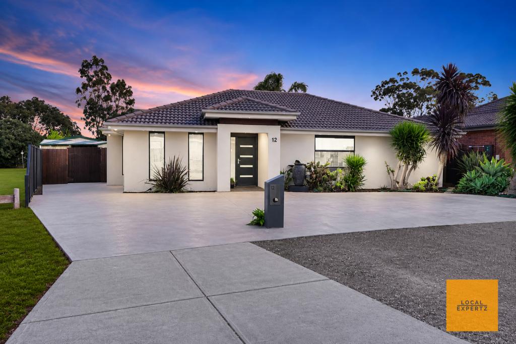 12 Mirboo Ct, Brookfield, VIC 3338