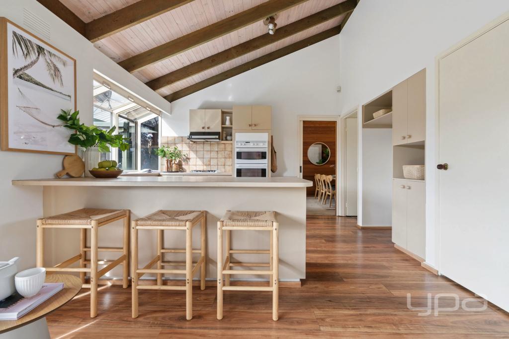 2 Carslake Ave, Blairgowrie, VIC 3942
