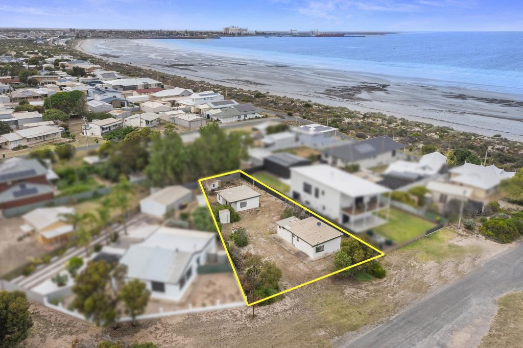 4 Bayview Pde, North Beach, SA 5556