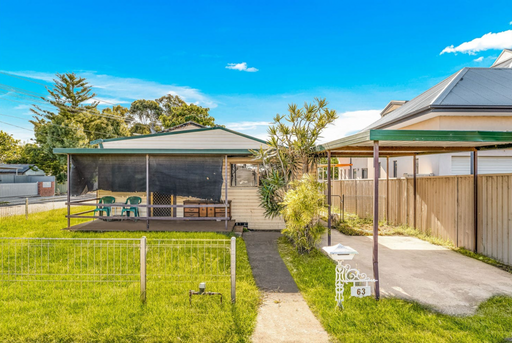 63 Carinya Ave, St Marys, NSW 2760