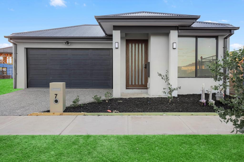 7 Ardisia Way, Manor Lakes, VIC 3024