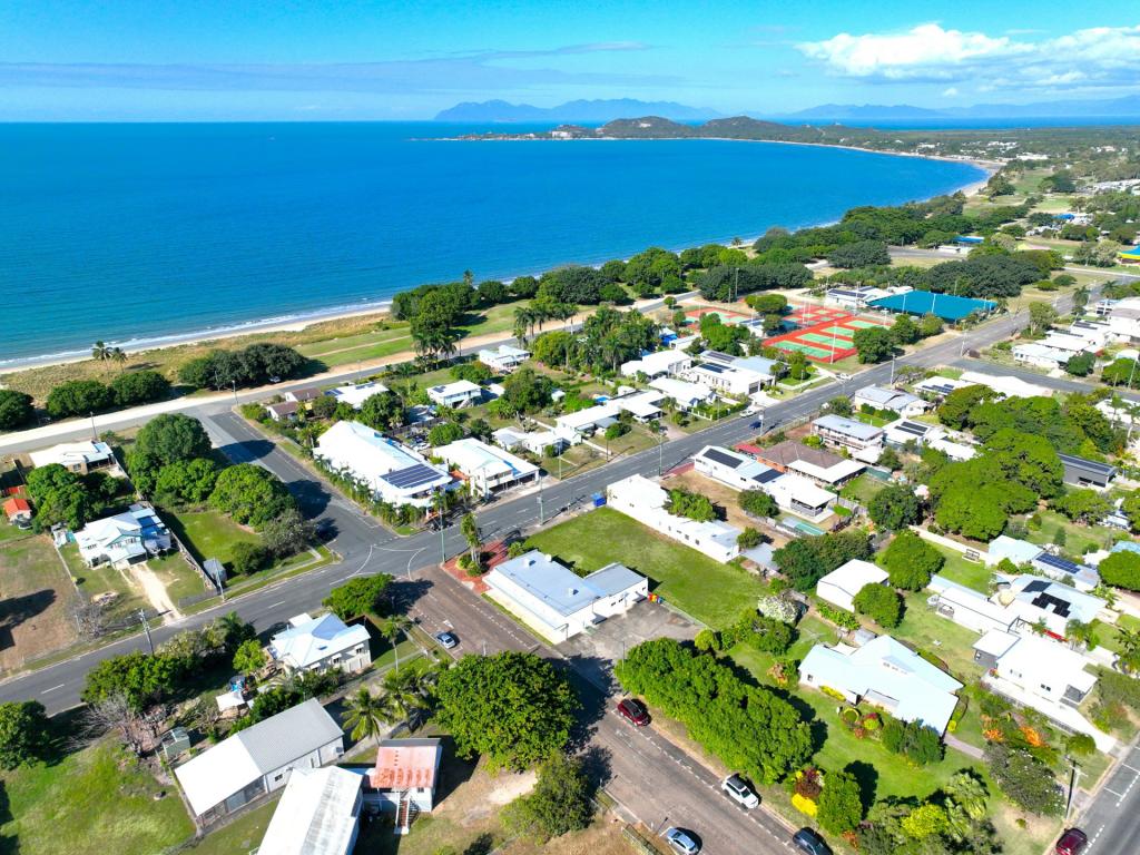 39/41 Murroona Rd, Bowen, QLD 4805