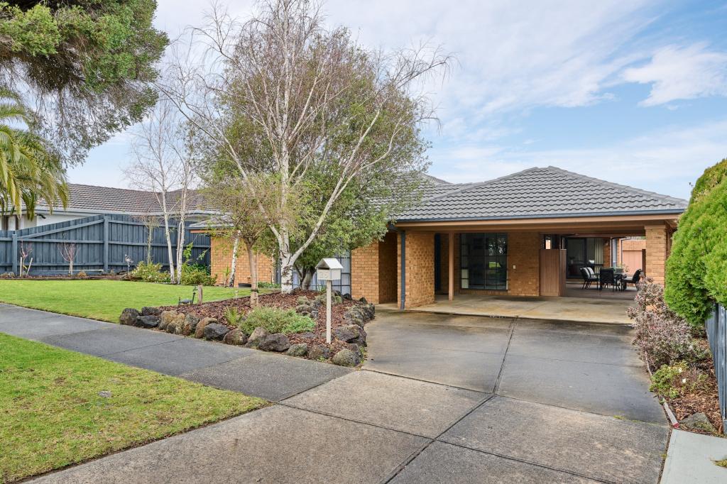 25 Preston Ave, Endeavour Hills, VIC 3802
