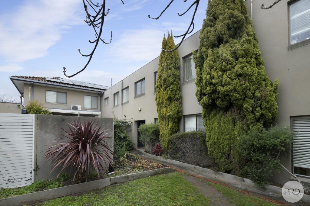 6/28 GENT ST, BALLARAT EAST, VIC 3350