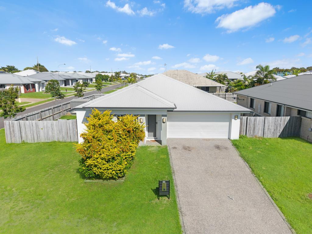23 Seahaven Cct, Pialba, QLD 4655