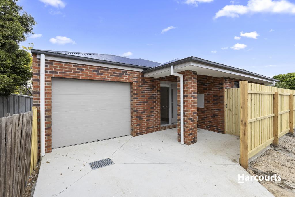 11 Rodbrough Cres, Corio, VIC 3214