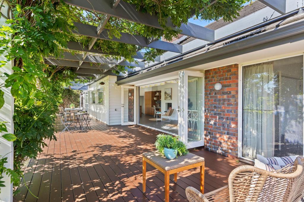 9 Uralla Rd, Mount Martha, VIC 3934