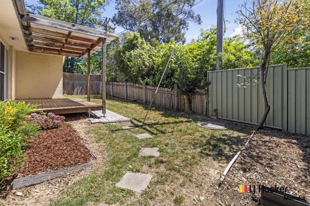 12b Eggleston Cres, Chifley, ACT 2606