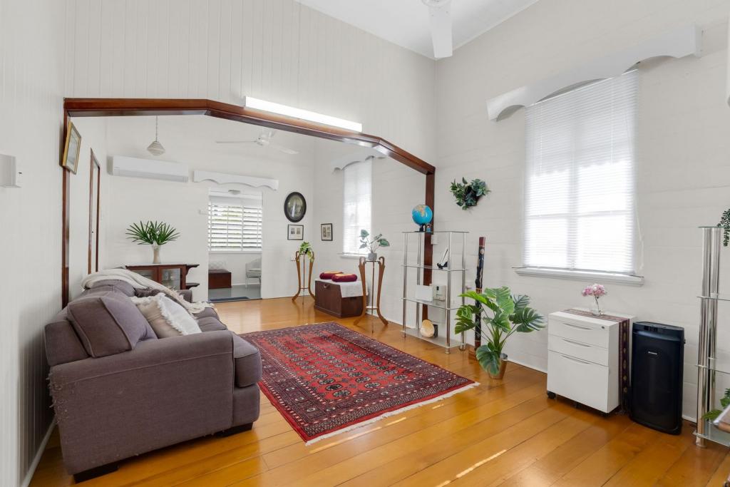 370 Draper St, Parramatta Park, QLD 4870