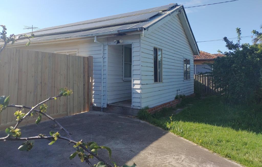 24 Holt St, Ardeer, VIC 3022