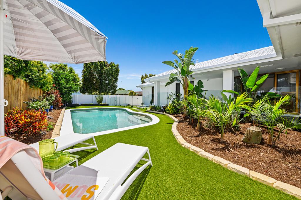 56 Dunlin Dr, Burleigh Waters, QLD 4220