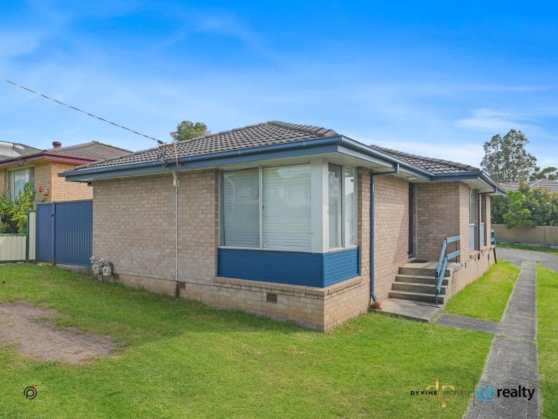 1/21 Tarana Ave, Kanahooka, NSW 2530