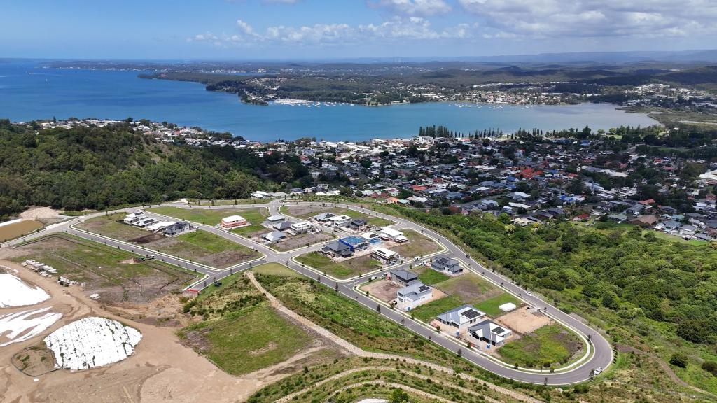 Munibung Hill Est, Speers Point, NSW 2284