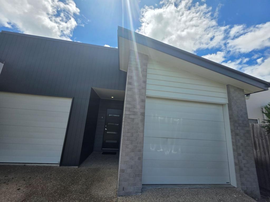 73b Endeavour Way, Eli Waters, QLD 4655