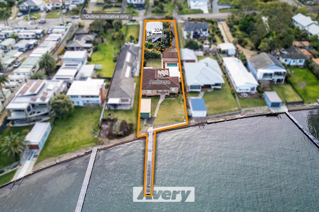 32 & 32A AMBROSE ST, CAREY BAY, NSW 2283