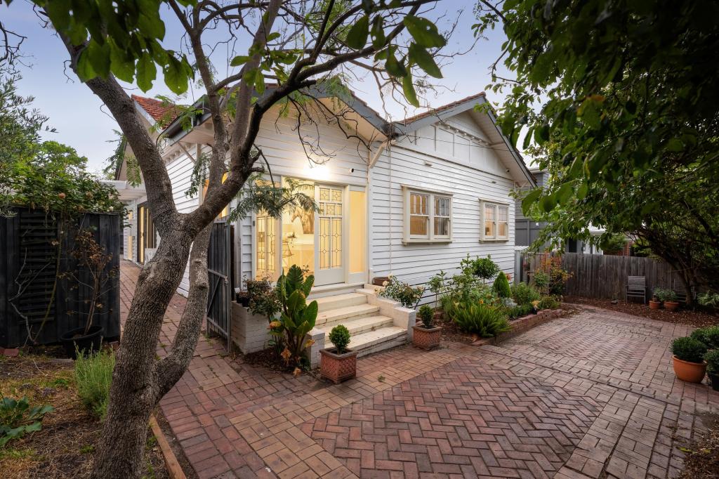 8 Scottsdale St, Surrey Hills, VIC 3127