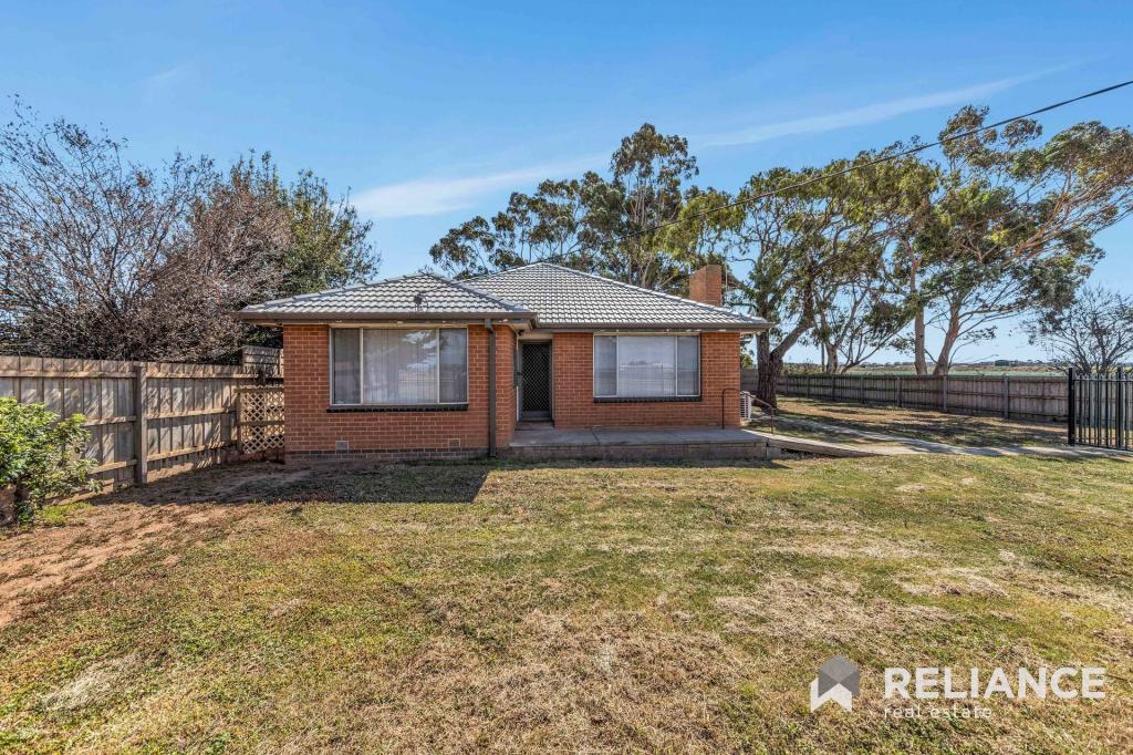 252 Diggers Rd, Werribee South, VIC 3030