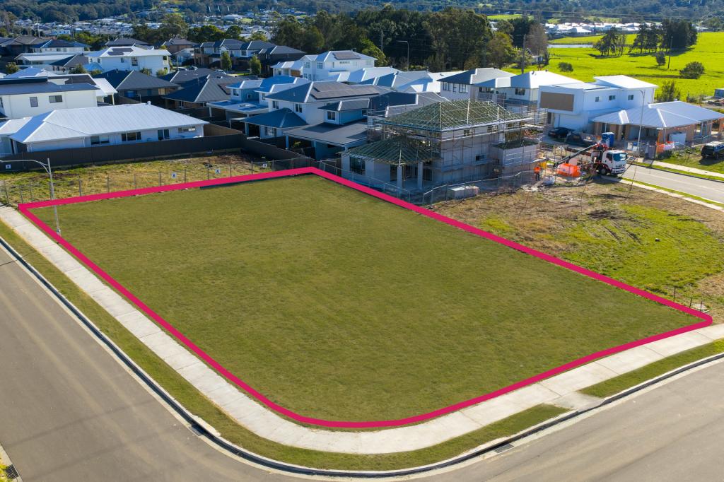 11 Warrigal St, Horsley, NSW 2530
