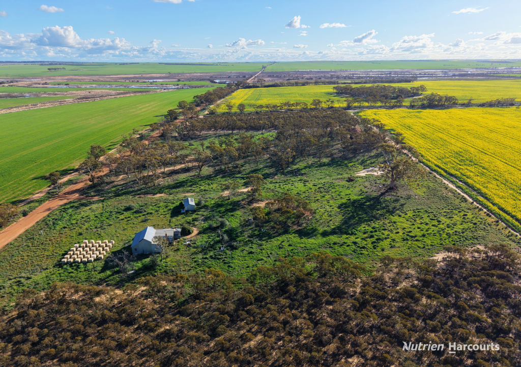 Lot 14 Korbrelkulling Rd, Hines Hill, WA 6413
