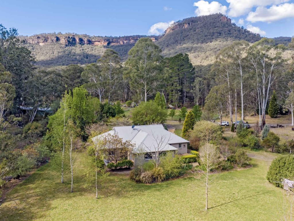 35 Benbow Rd, Kanimbla, NSW 2790