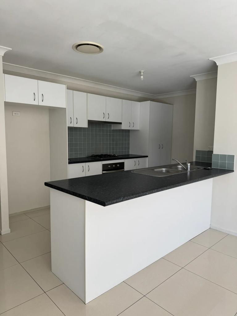 0a Caley St, Ropes Crossing, NSW 2760