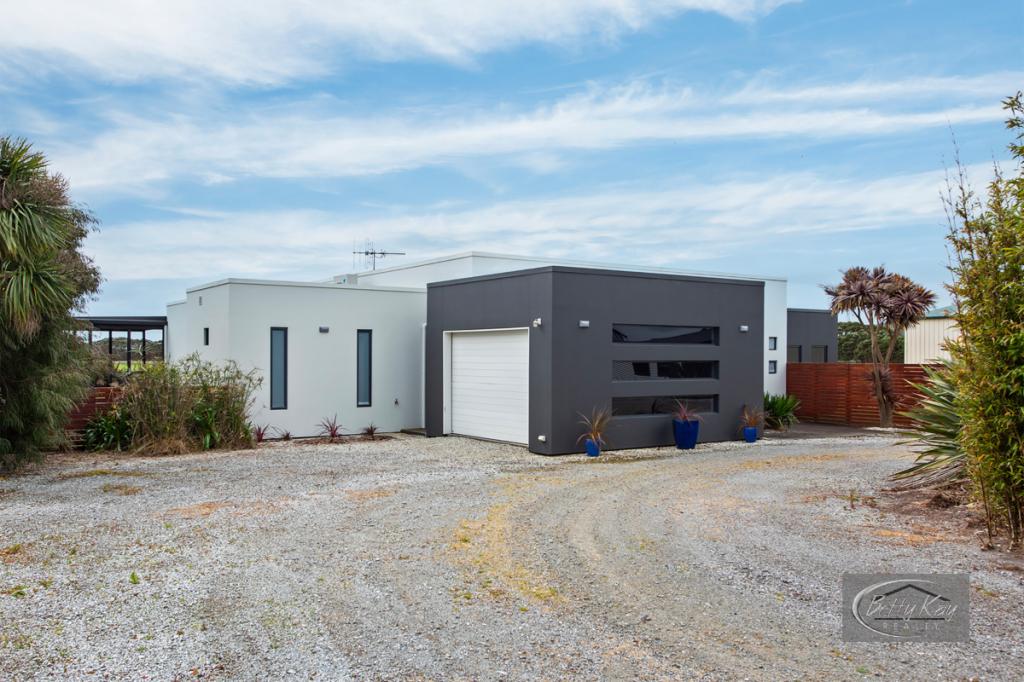 27 Poke St, Smithton, TAS 7330