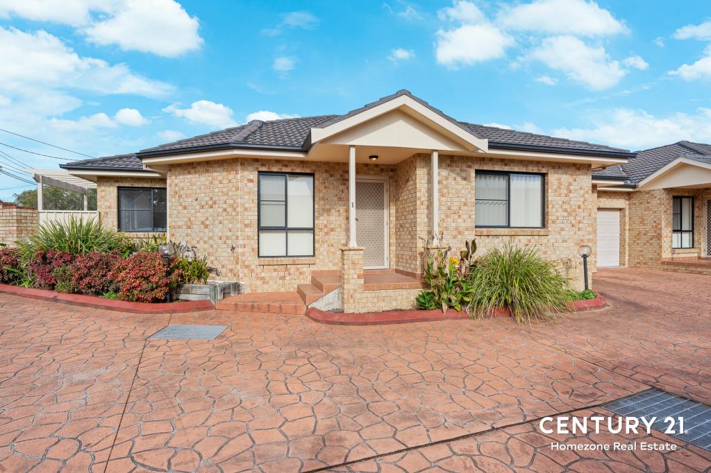 1/4 Iona Pl, Bass Hill, NSW 2197